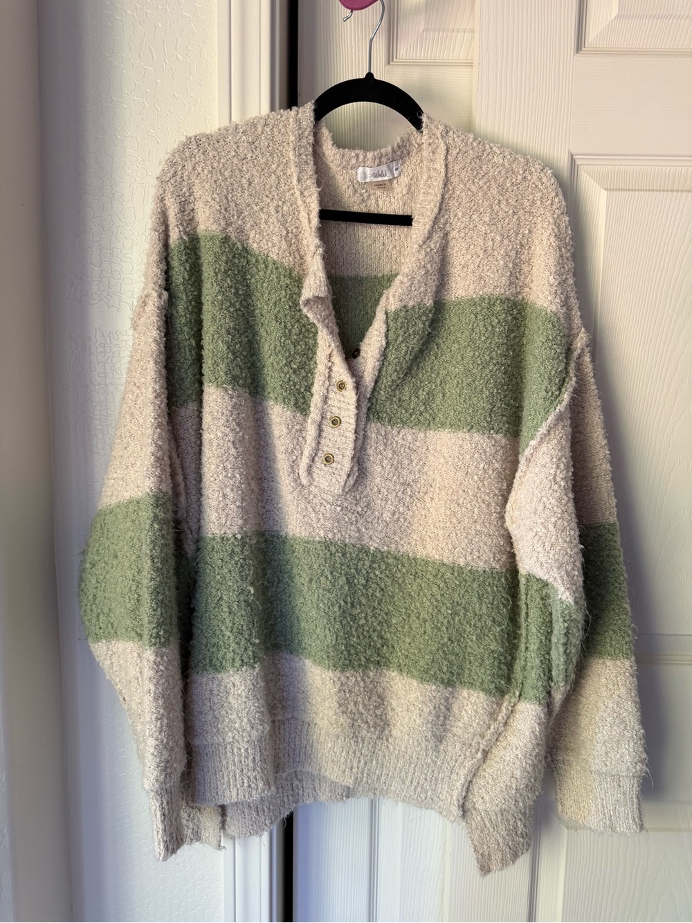 Shop Talulah oversized sweater size medium